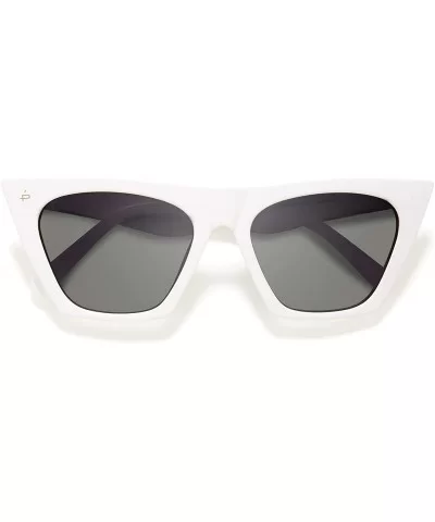 "Victoria" Designer Sunglasses - White/Grey Gradient - CK18SIHAW7Z $61.61 Aviator