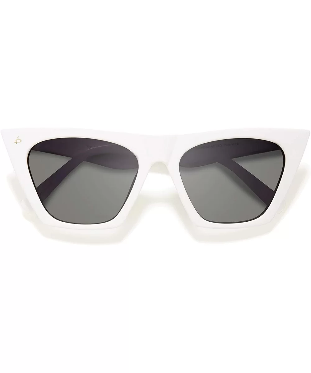 "Victoria" Designer Sunglasses - White/Grey Gradient - CK18SIHAW7Z $61.61 Aviator