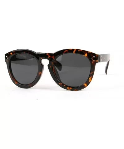 Retro Vintage Style Keyhole Round Sunglasses P2202 - Tortoise-smoke Lens - CV126SM93HL $20.10 Round